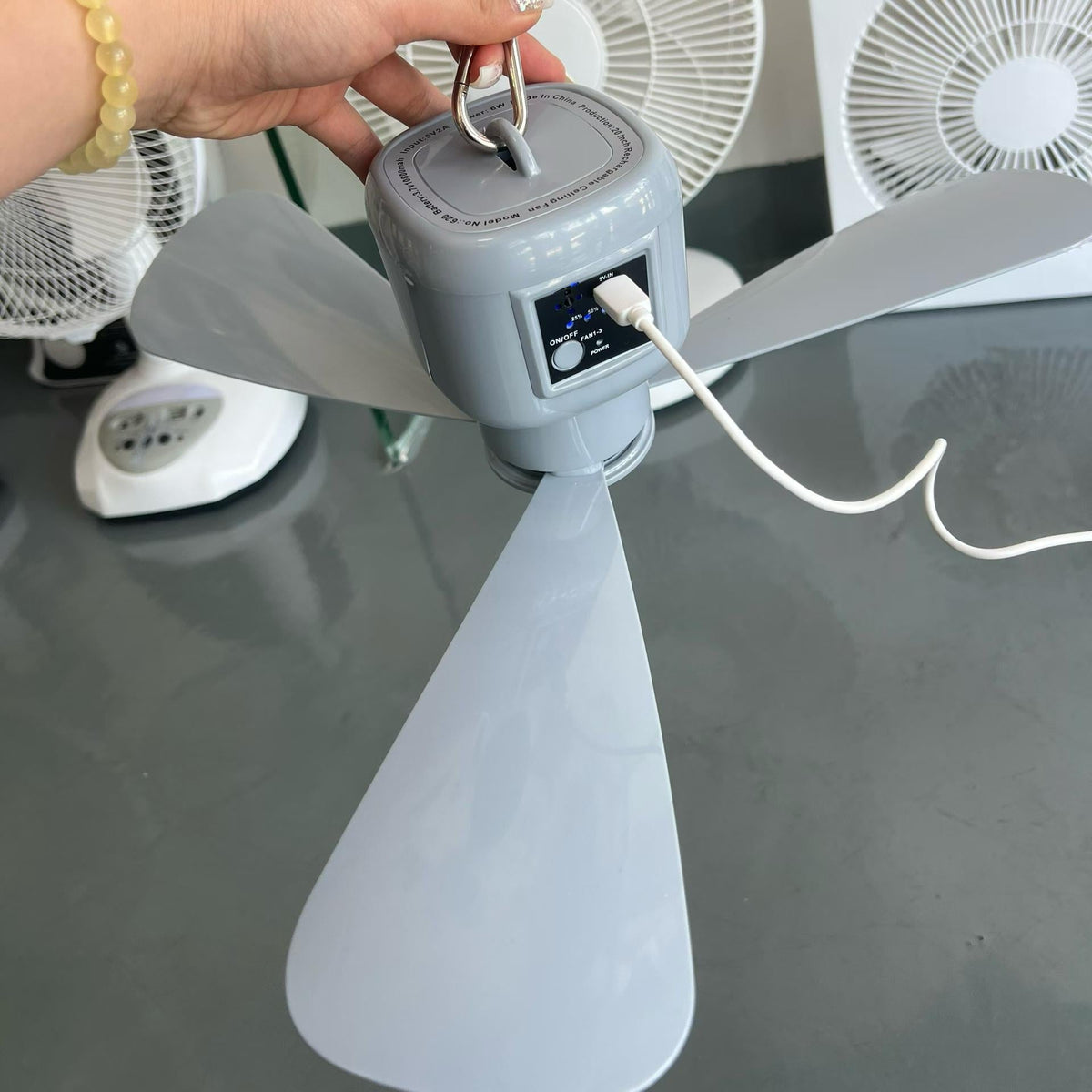 20-Inch Solar-Compatible Rechargeable Ceiling Fan with Remote | JMB-620